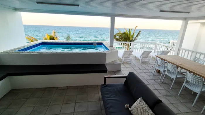 Guest photograph of the beachfront at Barra Cabanas